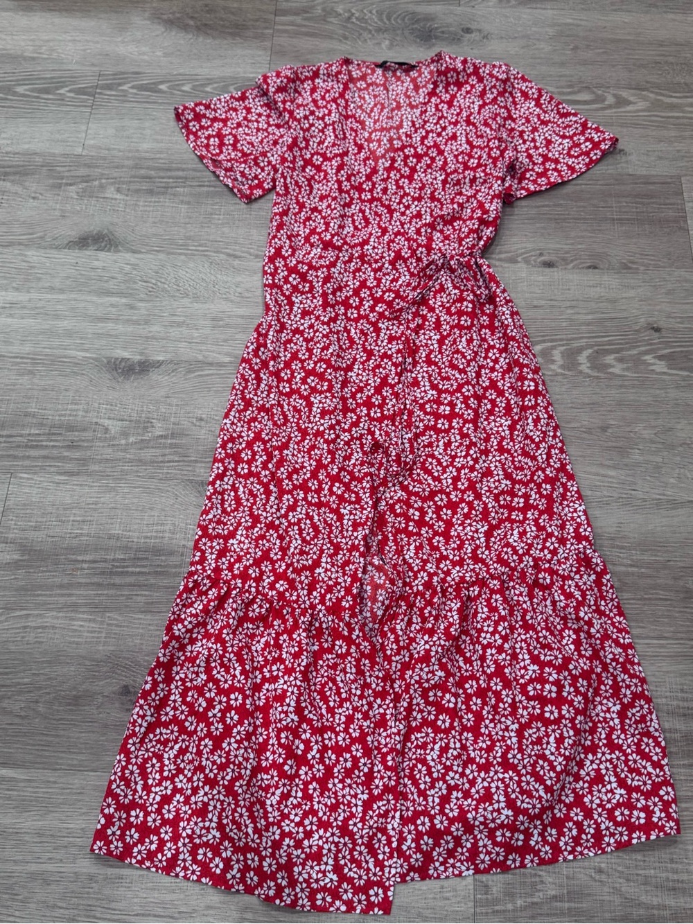 Commense Red White Floral Wrap Dress Short Sleeve Tie Waist Tiered S